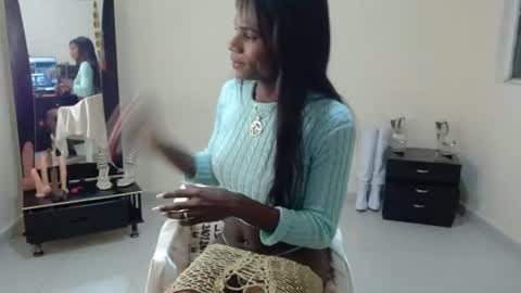 sofia_martinezv online show from August 2026 08:00:01 PM