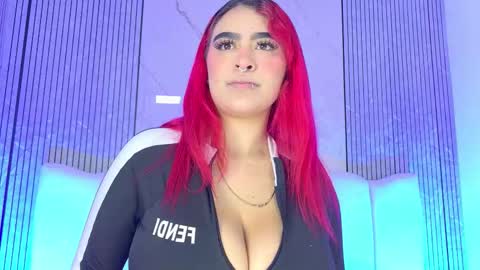 Sofia online show from December 2025 03:02:01 AM