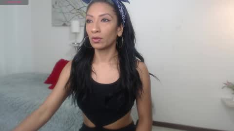 Snapshot of sofia_perez___ chatting on April 2026 08:21:01 PM Sofi online show from April 2026 08:21:01 PM