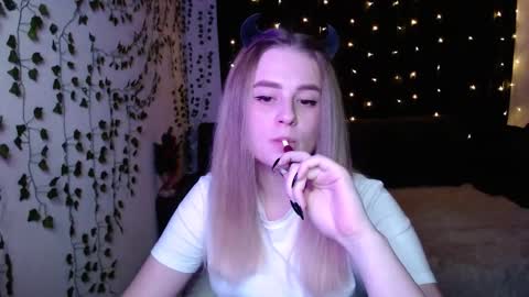 sofia_rosemary online show from February 2025 03:43:01 PM