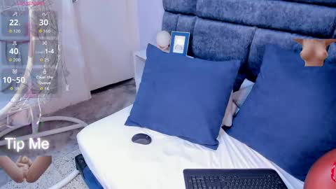 Sofia Samuels online show from April 2026 07:44:01 AM