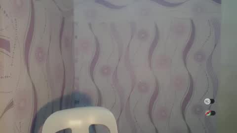 sofia_sweetheart18 online show from February 2026 07:43:01 PM