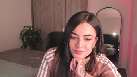 Sofia online show from April 2026 02:28:01 AM