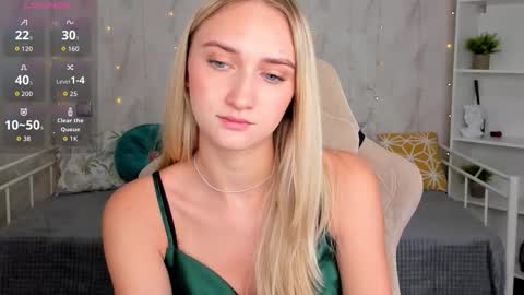 Sofia online show from March 2026 05:33:02 AM