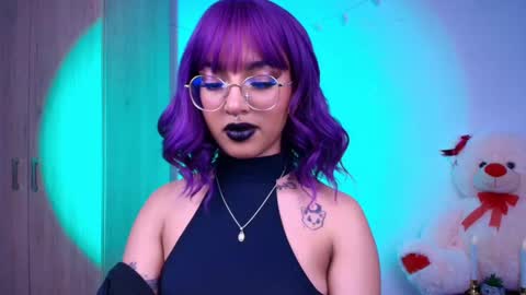 Sofia online show from February 2025 03:56:01 AM