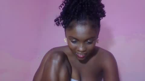 Snapshot of sofiafa chatting on May 2026 04:02:01 PM sofia online show from May 2026 04:02:01 PM