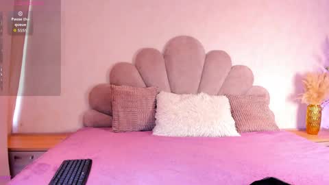 Snapshot of sofiagomez_1 chatting on May 2026 06:01:01 PM SOFI online show from May 2026 06:01:01 PM