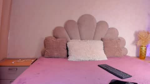 Snapshot of sofiagomez_1 chatting on May 2026 06:16:02 PM SOFI online show from May 2026 06:16:02 PM