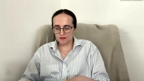 Snapshot of sofianicegirl chatting on May 2026 05:19:01 PM Sofia online show from May 2026 05:19:01 PM