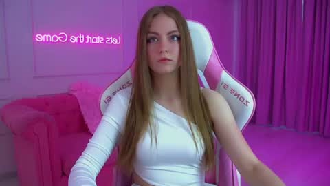 Snapshot of sofiasarvain chatting on July 2026 05:59:02 AM Sofia online show from July 2026 05:59:02 AM