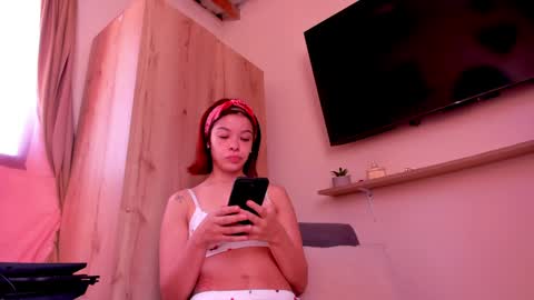 Snapshot of sofiavelez01 chatting on May 2026 04:24:01 PM sofiavelez01 online show from May 2026 04:24:01 PM
