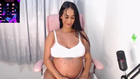 Snapshot of sofierosse_ chatting on January 2026 03:32:01 AM Sofie Rosee online show from January 2026 03:32:01 AM