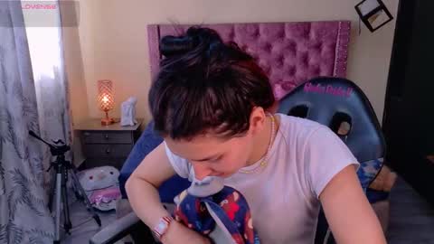 Snapshot of sofii_cute01 chatting on February 2026 02:09:01 PM sofii_cute01 online show from February 2026 02:09:01 PM