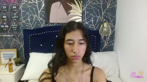 Snapshot of sofii_tk chatting on May 2026 03:24:01 AM Sofii online show from May 2026 03:24:01 AM