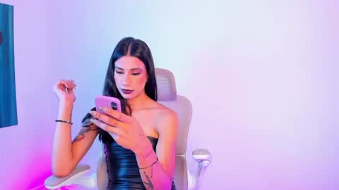 Snapshot of sofiia_grey_ chatting on June 2026 01:33:01 PM Sofi online show from June 2026 01:33:01 PM