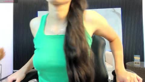 Snapshot of sofiia_palacioss chatting on December 2025 07:31:01 PM Sofiia Everyday From 1400 to 2200 Col Time online show from December 2025 07:31:01 PM