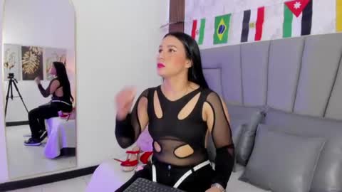 Snapshot of sofiperez_ chatting on July 2026 11:17:02 AM online show from July 2026 11:17:02 AM
