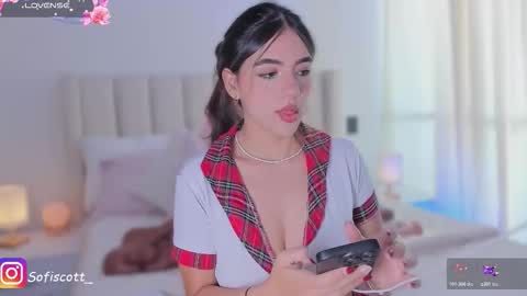 Snapshot of sofiscott_ chatting on December 2025 06:23:01 PM Sofia online show from December 2025 06:23:01 PM