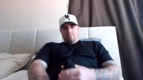soft0ne online show from July 2026 04:32:01 PM
