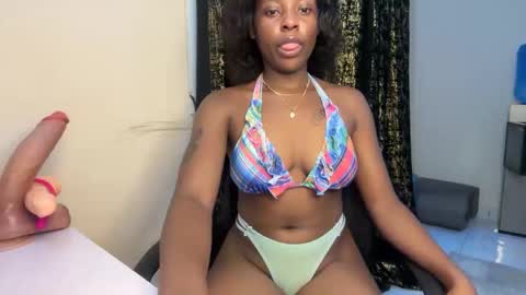 Snapshot of soft_nicole chatting on April 2026 01:01:01 AM soft_nicole online show from April 2026 01:01:01 AM