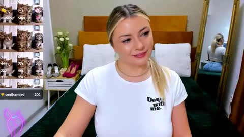Snapshot of softpleasurex1 chatting on January 2025 06:46:02 AM Softpleasurex online show from January 2025 06:46:02 AM
