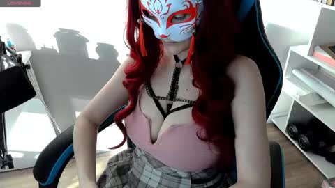 Nika Schwarz online show from June 2026 03:18:01 PM