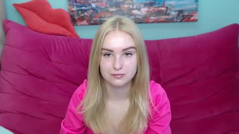 sofysoft online show from September 2025 04:49:02 AM