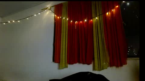 Sofia online show from January 2025 10:41:02 AM