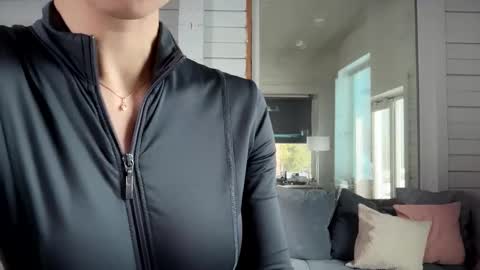 Bella online show from March 2026 07:23:01 AM