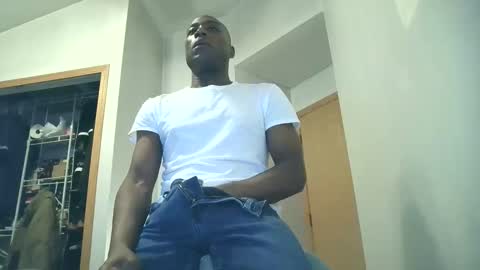 Snapshot of solidsnake992 chatting on November 2025 02:00:02 AM solidsnake992 online show from November 2025 02:00:02 AM