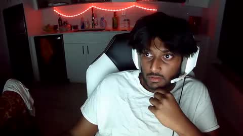 solo online show from January 2025 05:19:02 AM