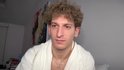 Evan online show from February 2025 04:32:02 AM