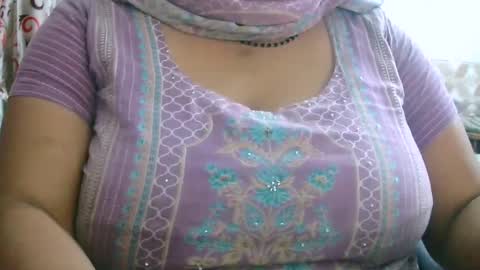 Snapshot of soni88888 chatting on December 2024 11:47:01 AM soni88888 online show from December 2024 11:47:01 AM