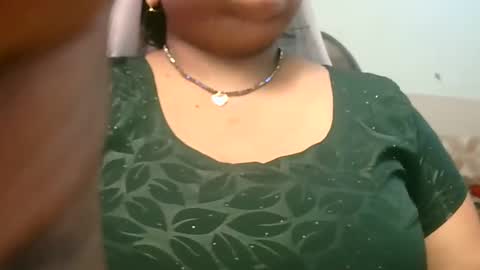 Snapshot of soni88888 chatting on March 2025 05:35:01 AM soni88888 online show from March 2025 05:35:01 AM