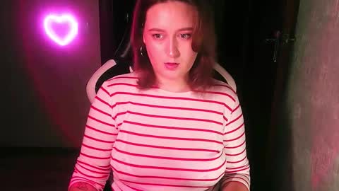 OksiFels online show from September 2025 09:38:01 PM