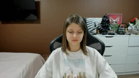 Snapshot of soninex chatting on April 2026 02:52:02 PM SoniNex online show from April 2026 02:52:02 PM