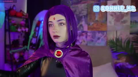 Sonnie online show from October 2025 02:12:01 PM