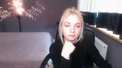 Snapshot of sonnysofia chatting on April 2026 11:49:01 AM Sonya online show from April 2026 11:49:01 AM