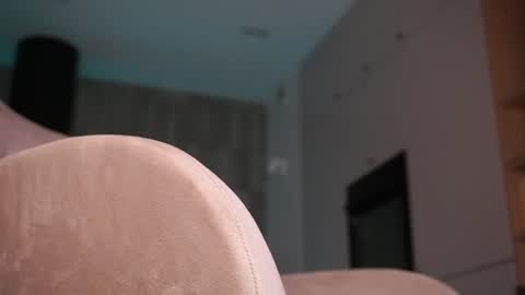 Sofia  online show from September 2025 07:13:01 PM