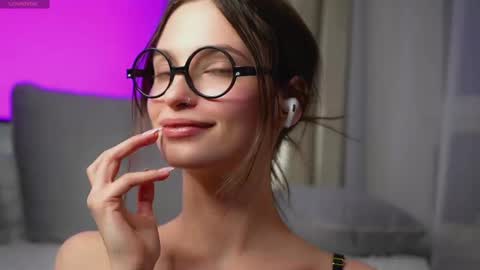 Snapshot of sonyaericsson chatting on February 2025 03:26:02 PM Eva 3 online show from February 2025 03:26:02 PM