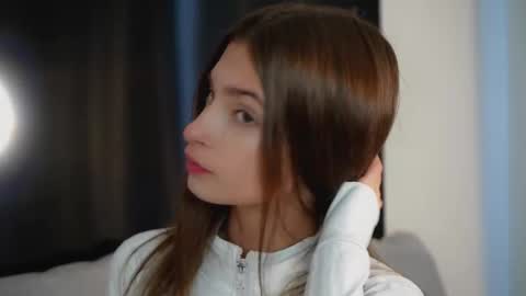 Snapshot of sonyaericsson chatting on October 2025 08:14:01 AM Eva 3 online show from October 2025 08:14:01 AM