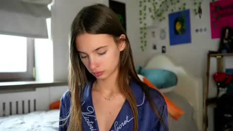 Snapshot of sonyaericsson chatting on June 2026 08:48:02 AM Eva 3 online show from June 2026 08:48:02 AM
