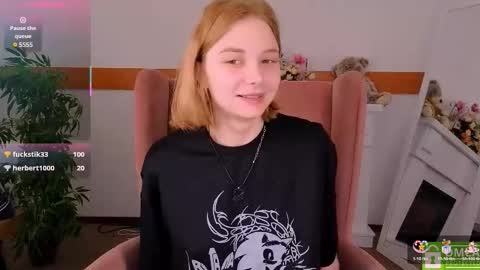 Litta online show from November 2025 11:27:02 PM