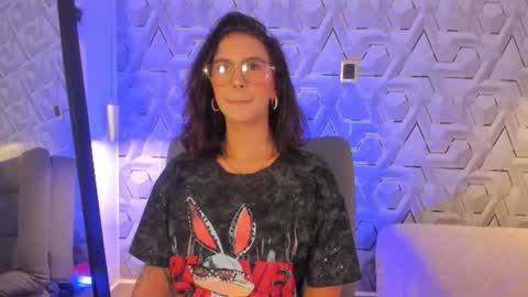 sophie online show from July 2026 12:30:01 PM