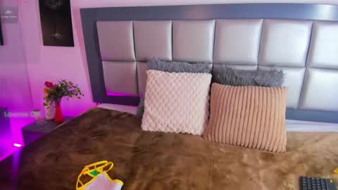 Snapshot of sophi_leone_ chatting on March 2026 12:55:01 PM sophi Leone online show from March 2026 12:55:01 PM