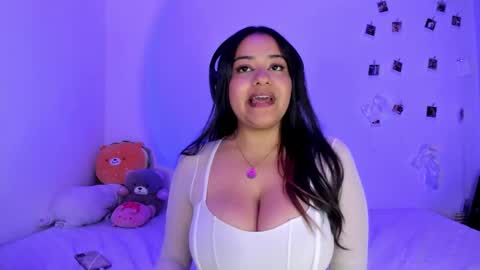 Snapshot of sophi_moon1 chatting on February 2026 11:34:02 PM Sofia online show from February 2026 11:34:02 PM