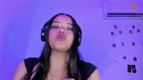 Sofia online show from March 2026 01:00:01 AM