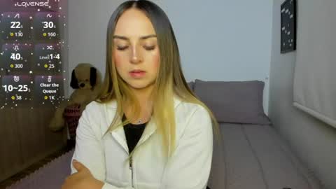 Snapshot of sophi_moreno chatting on June 2026 03:11:02 AM Sofi online show from June 2026 03:11:02 AM