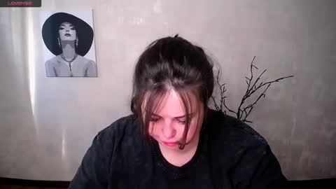 sophia__olsen online show from September 2025 05:33:01 AM