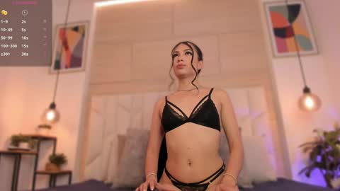 Snapshot of sophia_bonnet chatting on May 2026 11:53:01 AM S O P H I A online show from May 2026 11:53:01 AM